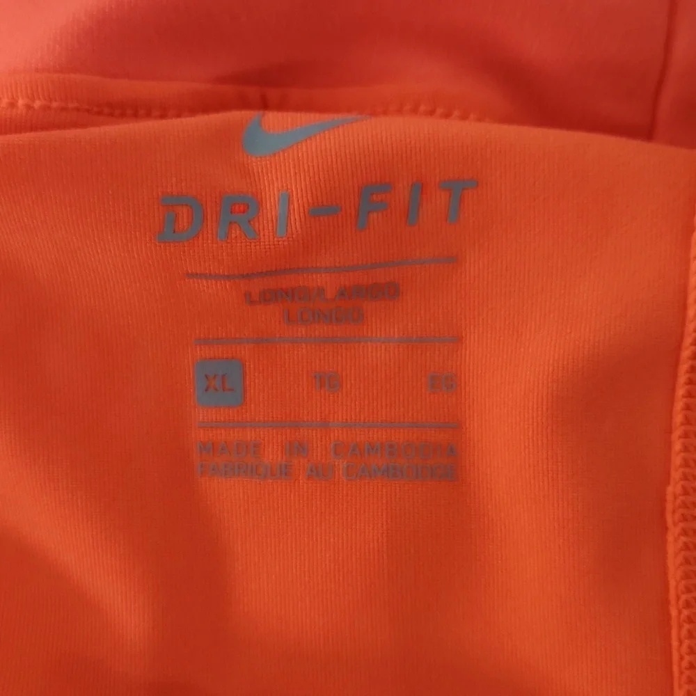 Nike Women's Orange Pleated Skirt - Picture 7 of 7